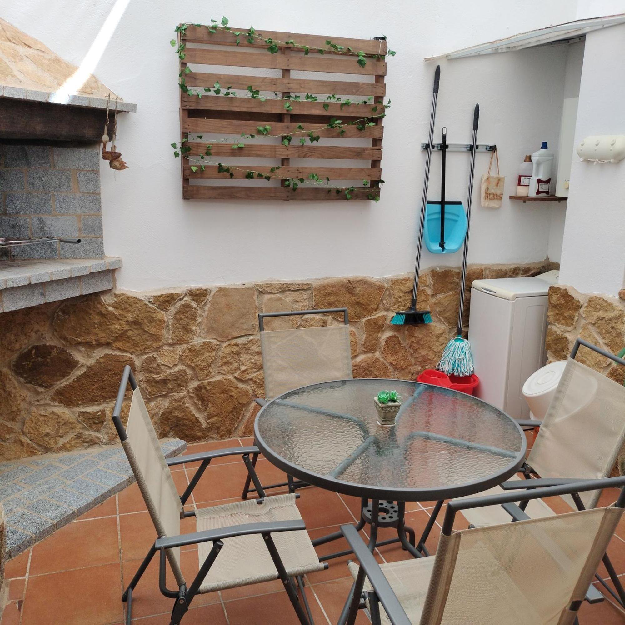 La Casina De Carmina Leilighet Arroyomolinos de Montánchez Eksteriør bilde